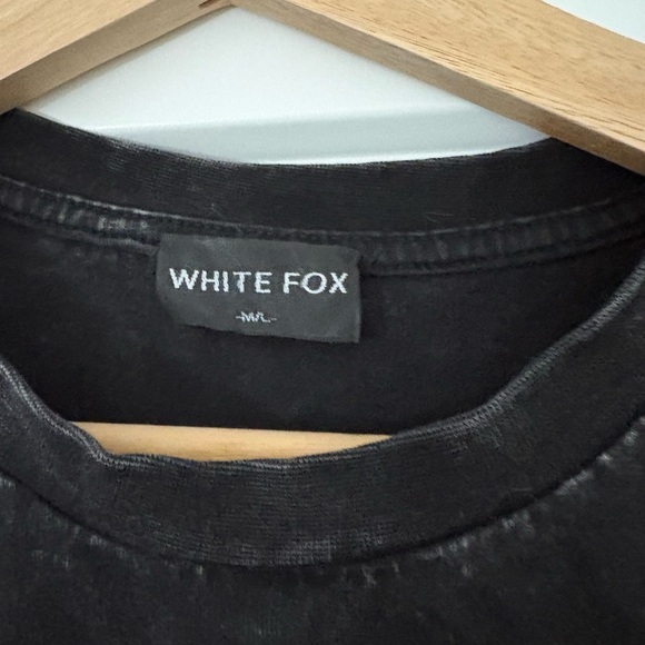 WHITE FOX TEE - Picture 4 of 4